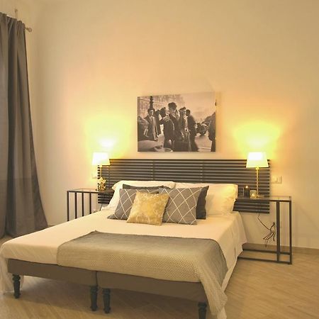 Ostia Holiday Domus In Laterano Roma Ngoại thất bức ảnh