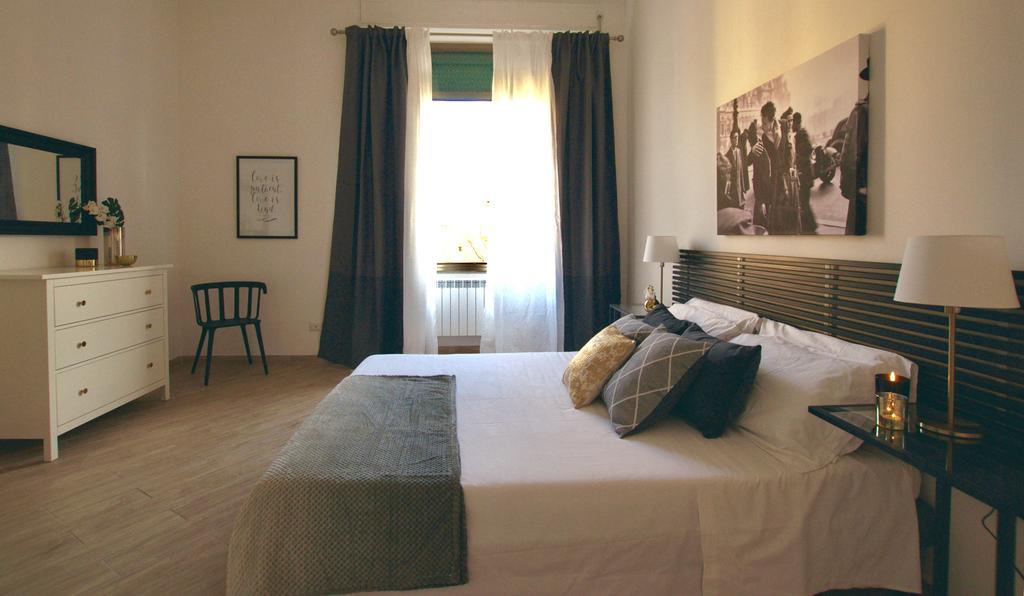 Ostia Holiday Domus In Laterano Roma Ngoại thất bức ảnh